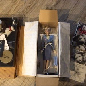 Mel Odom Gene Hello Hollywood Doll, Goodbye New York Outfit & Gene Frame